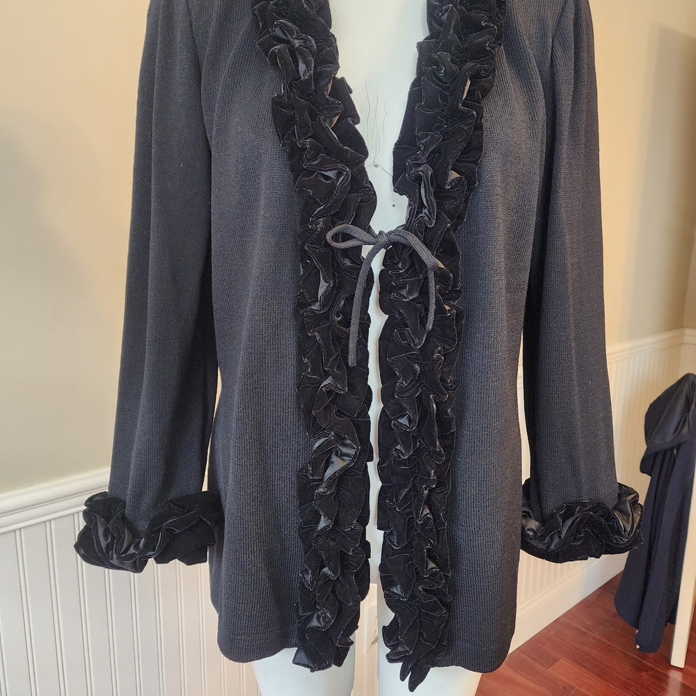 St. John Knits Black Knit And Velvet Jacket